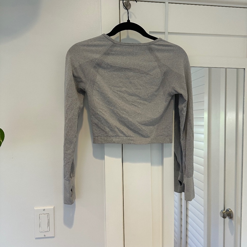 Seasum - Long Sleeve Workout Set Top and Leggings - Picture 5 of 8